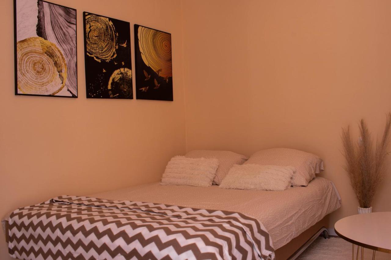 Luxury Studio Apartment Мостар Экстерьер фото